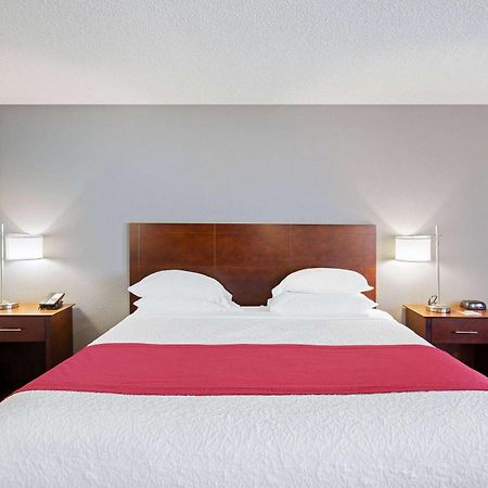 Ramada By Wyndham Μπόουλινγκ Γκριν Εξωτερικό φωτογραφία